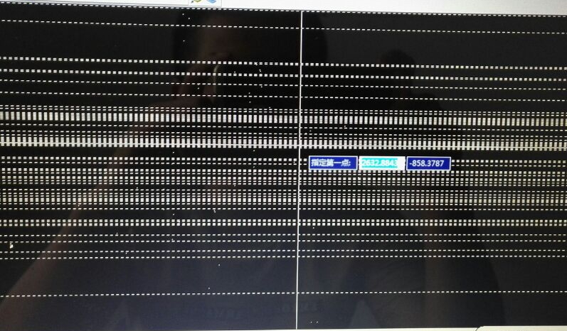 2.jpg CADÒÆ¶¯Êó±ê·ºÆðÐí¶àÐéÏß